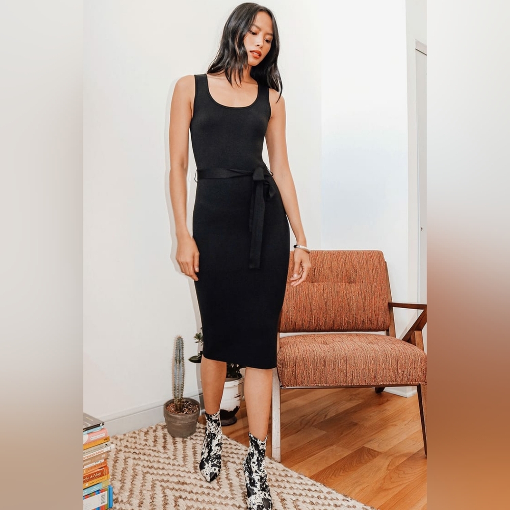 LULU'S NWOT Leaving An Impression Black Sleeveless Sweater Dress - SIZE S